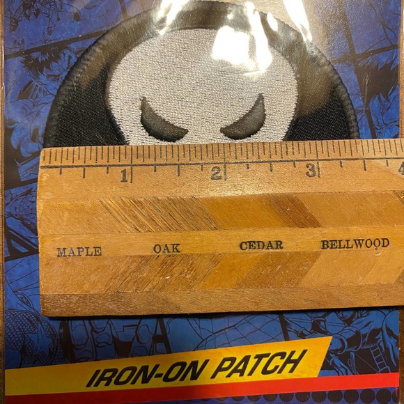 MARVEL The Punisher Skull Iron On Patch 3.5" Applique Black Silver Circle Round - Picture 3 of 3